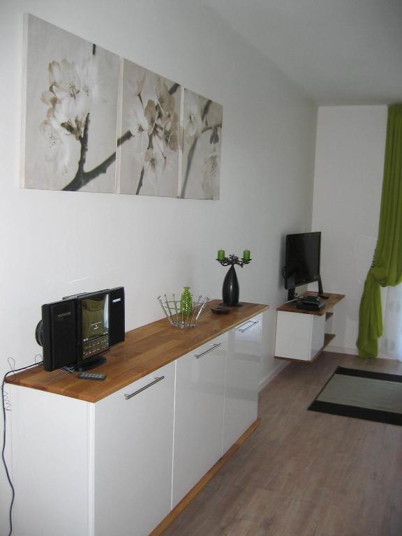 Residence Le Beau Site Capvern Room photo